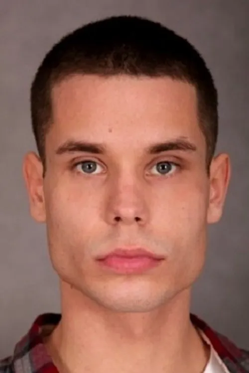 Young James interpretando a 