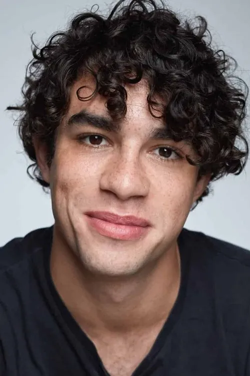 Adam Karim ha trabajado con Youssef Quinn en 1 ocasiones