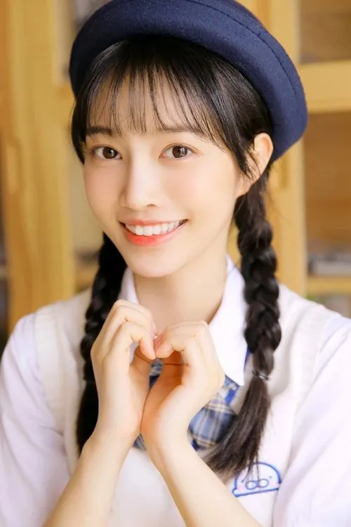 Yuan Jia Yi — personaje: Shia Ya