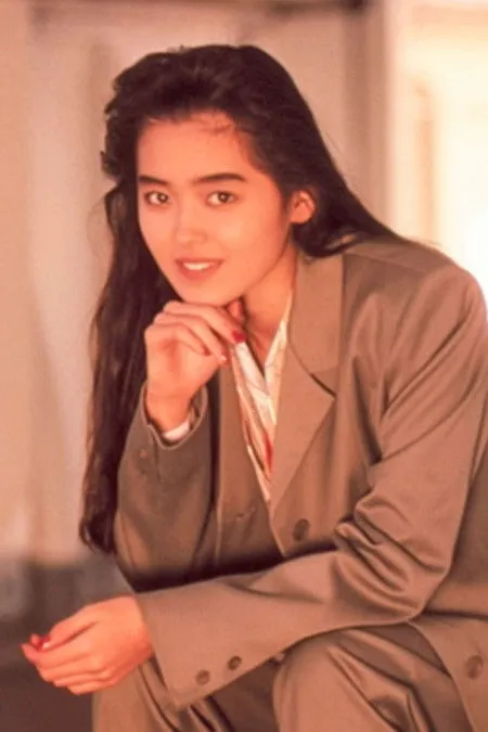 Akubi Yumemi ha trabajado con Yuma Nakamura en 1 ocasiones