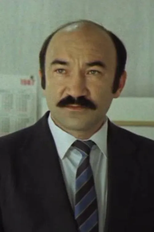 Anatoli Latfi ha trabajado con Yunus Yusupov en 1 ocasiones