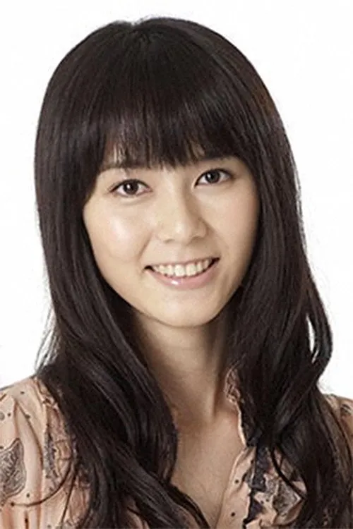 Yuri Mizutani interpretando a Aya Takasaki