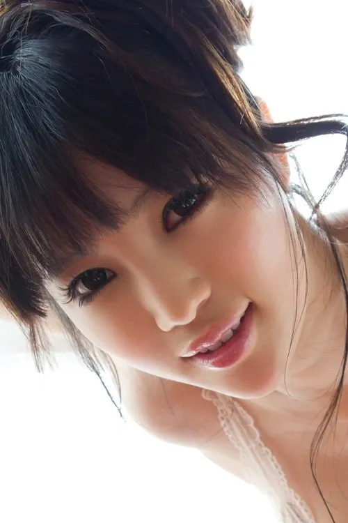 Yuri Morishita interpretando a 