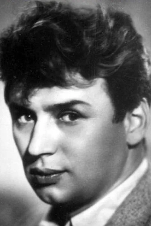 ???? ???????? ha trabajado con Yuriy Kireev en 2 ocasiones