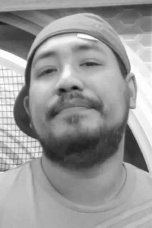 Mohd Shahril ha trabajado con Yus Jambu en 1 ocasiones