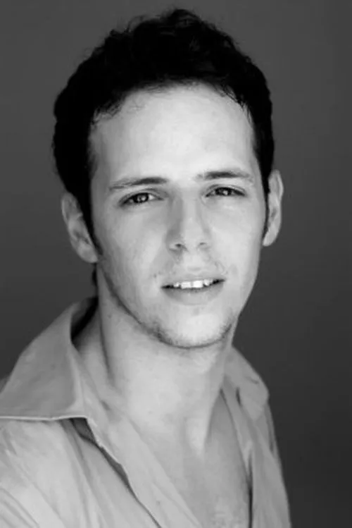 Ofer Regirer ha trabajado con Yuval Raz en 1 ocasiones