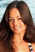 Rachel Storey ha trabajado con Yve Rojas en 1 ocasiones