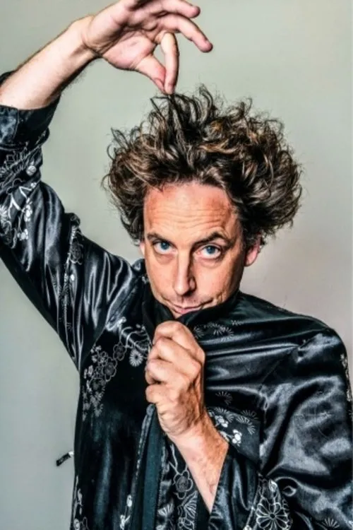 Yves Degryse interpretando a 