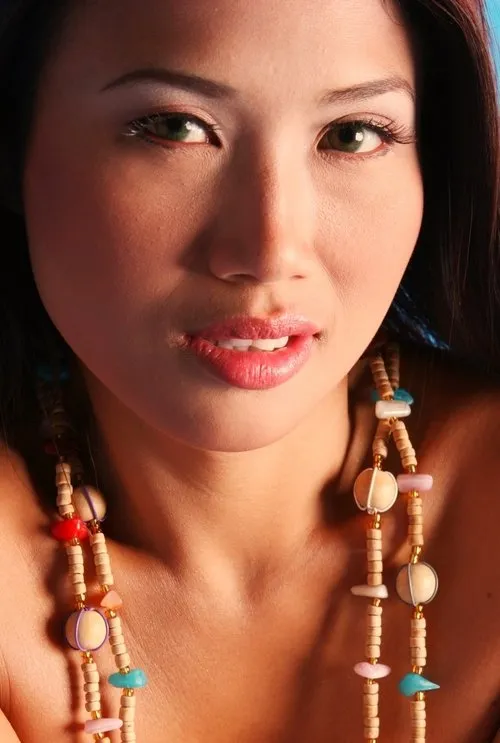 Yvette Yzon interpretando a Jane Dimao