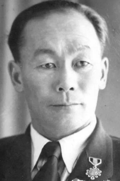 Ichinkhorloo Dashzeveg ha trabajado con Zaagani Zegmed en 3 ocasiones