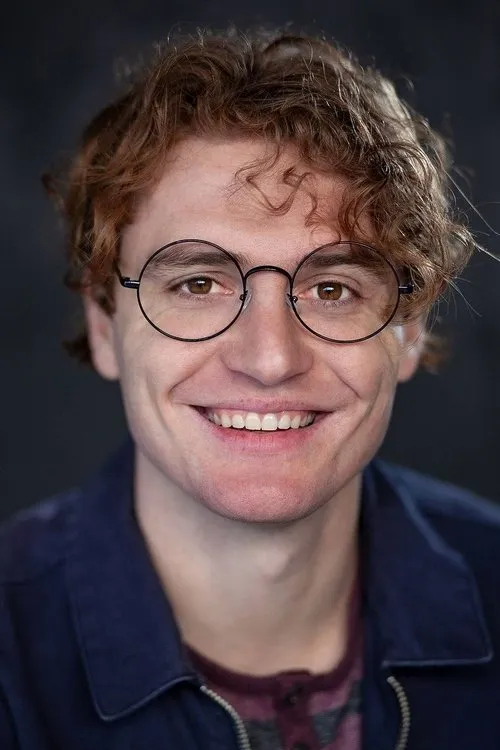 Zachary Cowan en su biografía y filmografía