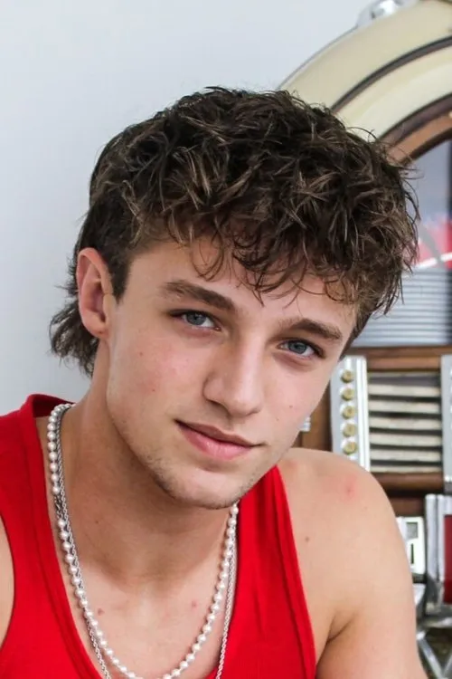 Savannah Clarke ha trabajado con Zane Carter en 1 ocasiones