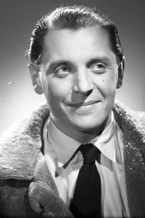 Zdzisław Maklakiewicz interpretando a Benek and 5 other roles