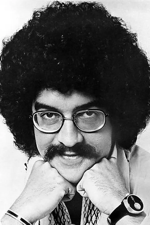 Zé Rodrix interpretando a Self (archive footage)