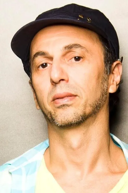 Marcelo Camelo ha trabajado con Zeca Baleiro en 1 ocasiones