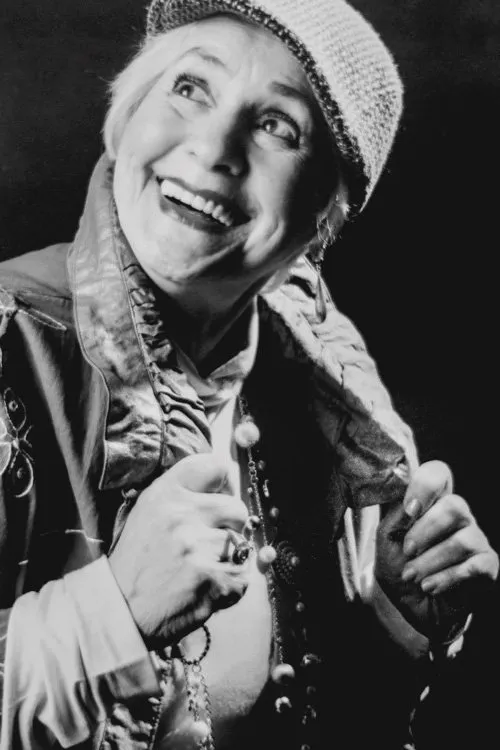 Shamil Suleymanov ha trabajado con Zemfira Sadigova en 3 ocasiones