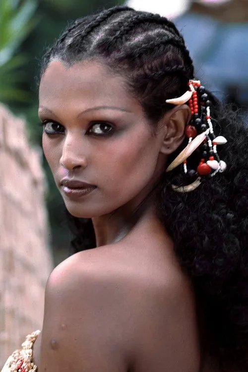 Zeudi Araya interpretando a Debra