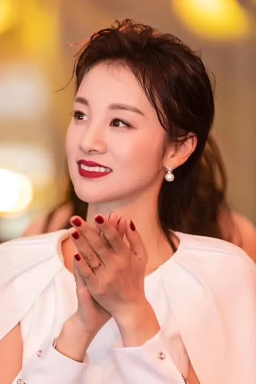 Zhang Lingzhi — personaje: ???