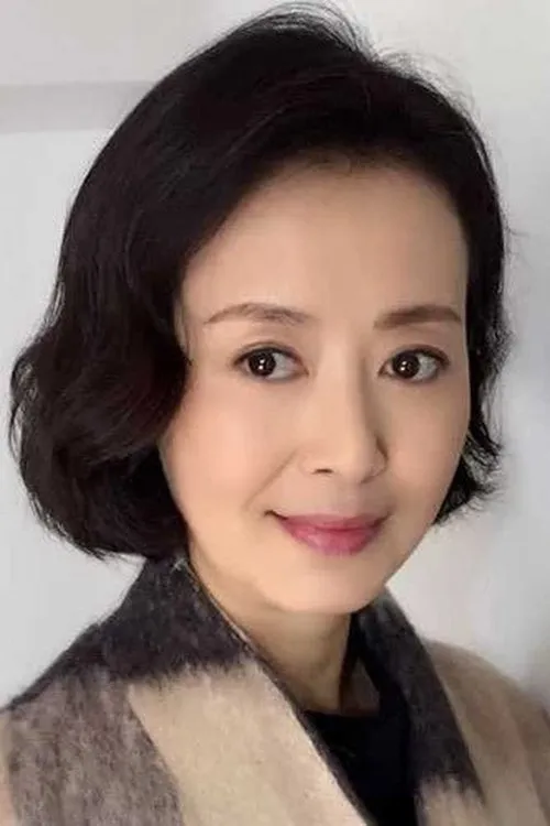Zhang Ruijia — personaje: Han Qian Hui's Mother