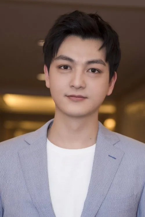 Zhang Xiao Qian en su biografía y filmografía