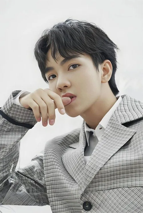 Zheng Fanxing — personaje: Jin Xiaorui