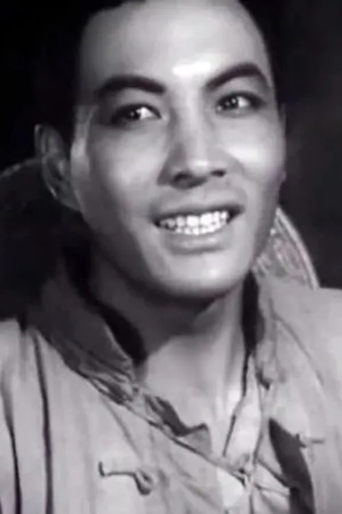 Zhenhe Yan interpretando a Laodie Niu