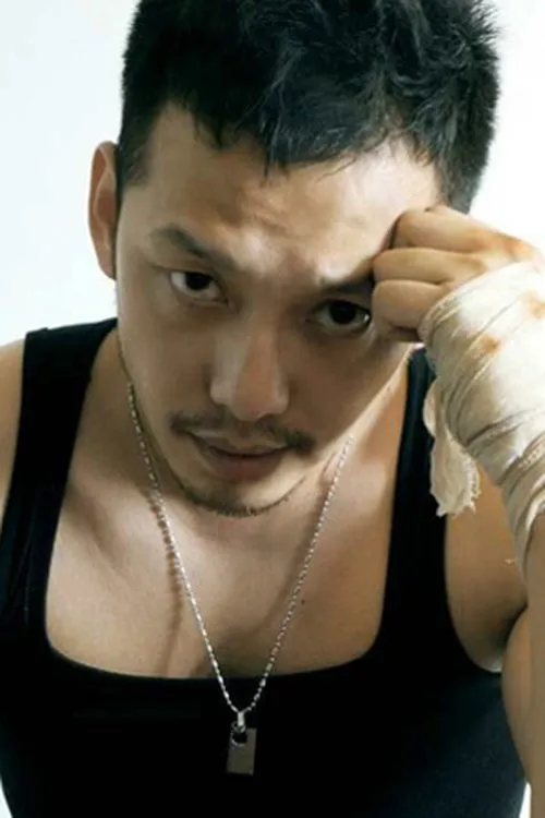 Zhenyu Zhao — personaje: Hu Yue