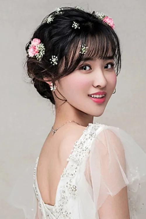 Zhou Shuangli en su biografía y filmografía