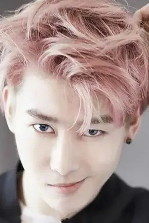 Zhou Yixuan — personaje: Zheng Ze