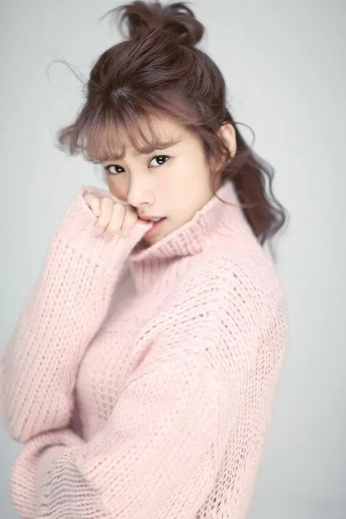 Yun Xiang ha trabajado con Zhu Ya en 1 ocasiones