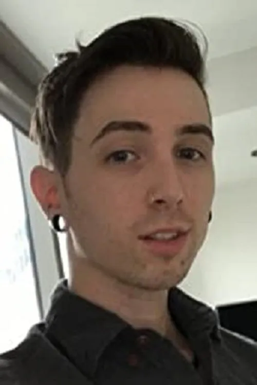 Zohren Weiss interpretando a Dr. Consequence