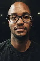 Trix Pienaar ha trabajado con Zolile Nokwe en 1 ocasiones