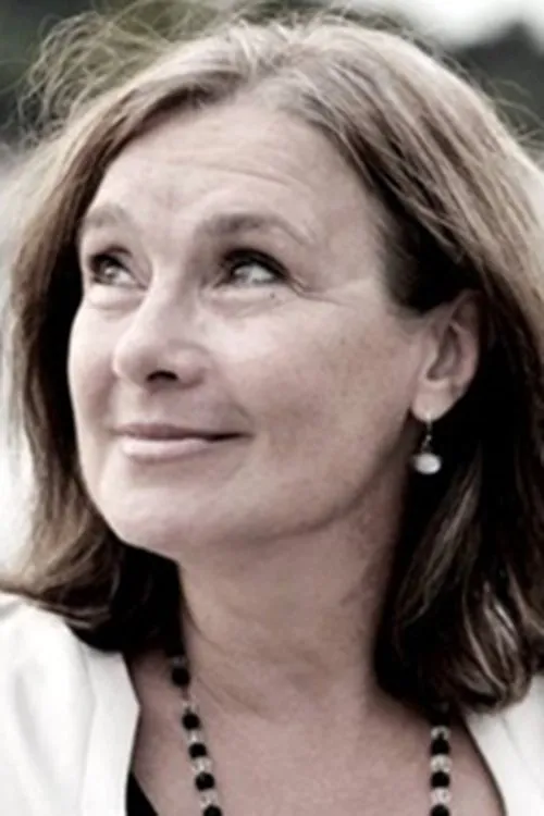 Erika Ozsda ha trabajado con Zsuzsa Málnai en 1 ocasiones