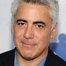 Adam Arkin como Dale 