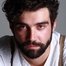 Alec Secareanu como Andrei