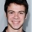 Alexander Gould como Shane Botwin