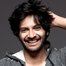 Ali Fazal como Ipsit Nair