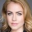 Amanda Schull como Cassandra Railly