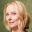 Amy Ryan como Jan Bellows