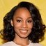 Anika Noni Rose como Pauline Hawthorne