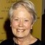 Annette Crosbie como Sadie Cairncross