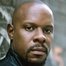 Avery Brooks como Benjamin Sisko