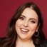 Beanie Feldstein como Monica Lewinsky