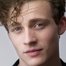 Ben Rosenfield como William "Willie" Thompson