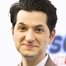 Ben Schwartz como Sonic the Hedgehog (voice)
