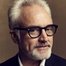 Bradley Whitford como Daniel Trepkos