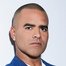 Christopher Jackson como Herbert Wexley