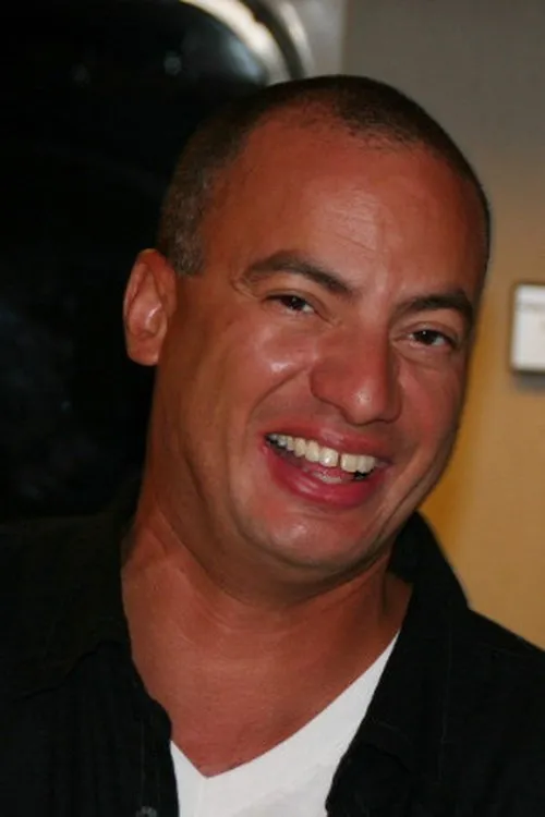 Christopher Lee como Rao-Sahib