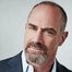 Christopher Meloni como Doug Kirkfield