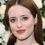 Claire Foy como Anne Boleyn